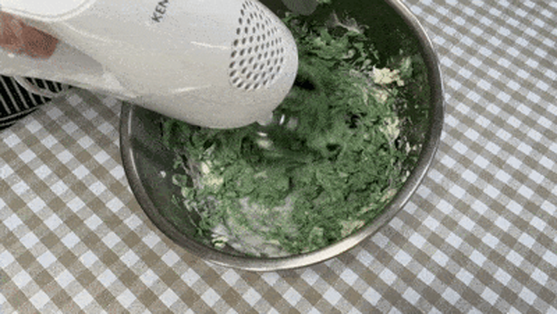 開(kāi)心果味巴斯克蛋糕(圖4) 開(kāi)心果味巴斯克蛋糕(圖4)