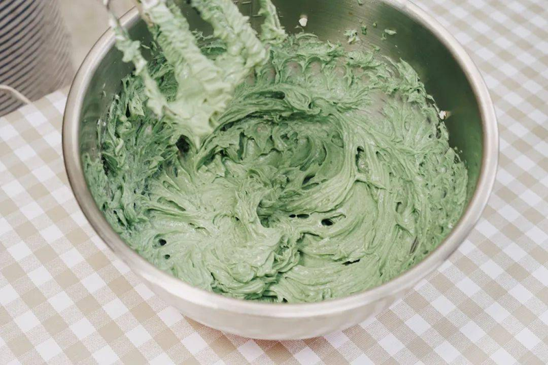 開(kāi)心果味巴斯克蛋糕(圖6) 開(kāi)心果味巴斯克蛋糕(圖6)