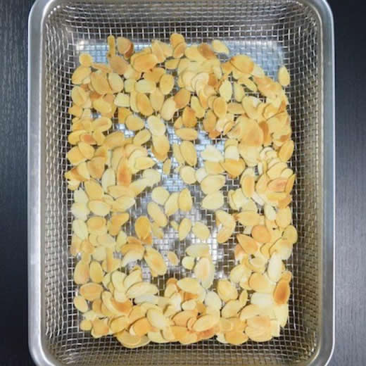 【西微雅】分享饞人的扁桃仁片小零食制作方法(圖3) 【西微雅】分享饞人的扁桃仁片小零食制作方法(圖3)