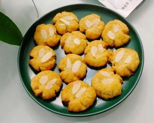 扁桃仁片小小酥，好吃到停不下來